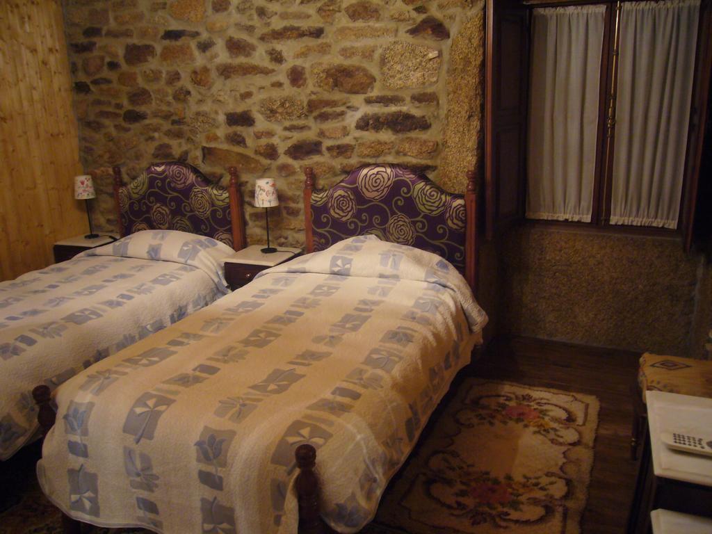 Penzion Casa Do Monge Leomil Pokoj fotografie